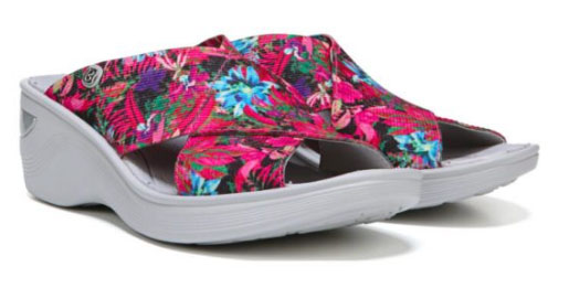 Barking Dog Shoes reviews and recommends the best footwear for people with various foot issues (as well as for women with average feet for whom comfort is a high priority).