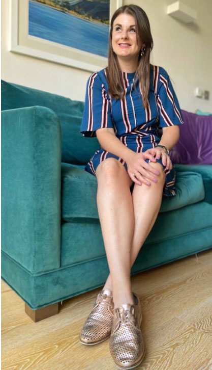 Donna-wearing-FRANKiE4-shoes