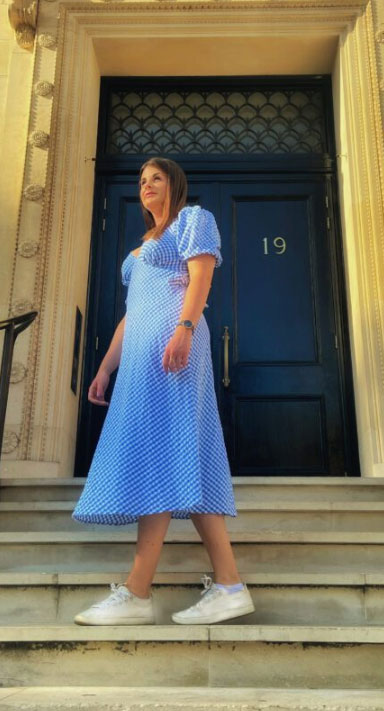 Donna-wearing-her-Allbirds-Pipers