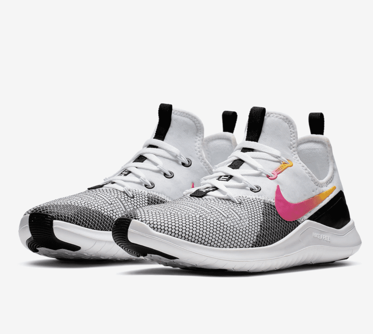 Barking Dog Shoes reviews and recommends the best footwear for people with various foot issues (as well as for women with average feet for whom comfort is a high priority).